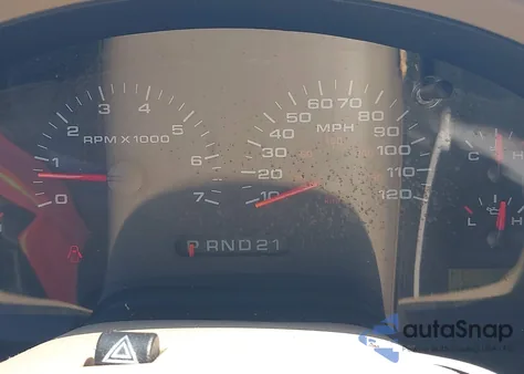 2004 Ford F-150 Lariat/Xlt z USA, uszkodzony, nr VIN 1FTPW12594KC19982